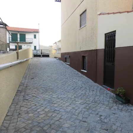 Spacious, Sunny Vieira de Leiria